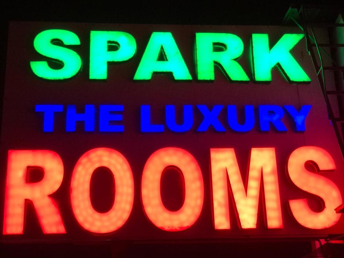 Hotel Spark Residency Chennai Exterior photo